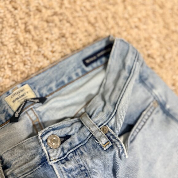 Citizens of Humanity McKenzie Jeans - Picture 4 of 5